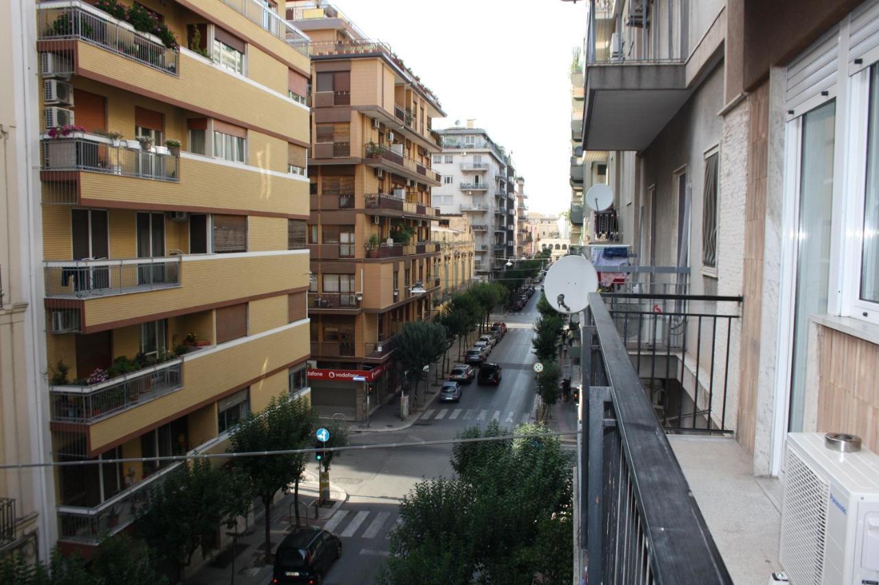 De Rossi Holiday Bari Bagian luar foto