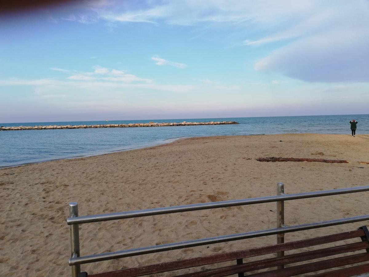 De Rossi Holiday Bari Bagian luar foto
